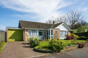 2, Beacon Way, Lympne CT21 4LJ