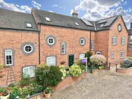 4 The Court House, Chamberlain Court, Betley, Crewe CW3 9GB