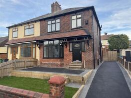 7, Station Road, Grotton OL4 5SF