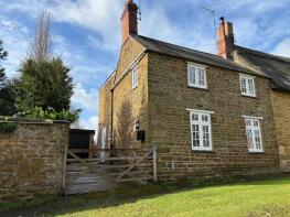 Three Winds, The Green, Daventry NN11 3FF