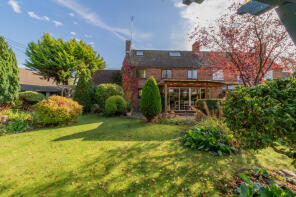 17, Bix Common, Bix, Henley-on-thames RG9 6BS