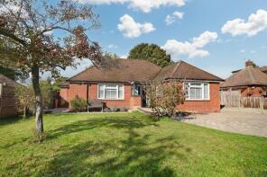 Riversmeet Cottage, Riversmeet, Tilford Street, Tilford, Farnham GU10 2BW