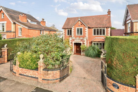 Eldon Road, Cheltenham, GL52