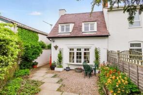Tudor Cottage, A40 From Lobstock House To Solomons Tump Junction, Gloucester GL19 3EH