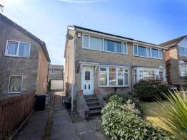 55, Ashfield Drive, Ovenden, Halifax HX3 5PQ