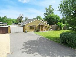 23, Brickendon Green, Hertford SG13 8PB