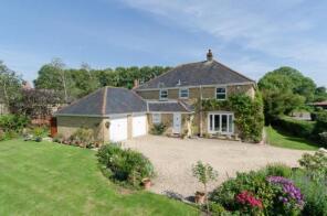 Clapton House, Clapton Road, West Crewkerne, Crewkerne TA18 8PU