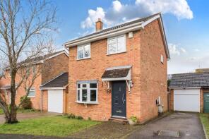 5, Graveney Close, Cliffe Woods, Rochester ME3 8LB