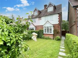 1, Pinehurst Cottages, Severals Road, Midhurst GU29 0LR