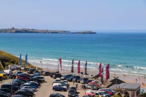 23, Waves, Tregurrian Hill, Watergate Bay, Newquay TR8 4AY