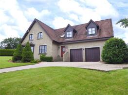 14 Craigielin, Gartwhinzean Loan, Dollar FK14 7LU