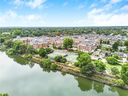 Richmond Bridge, East Twickenham, TW1