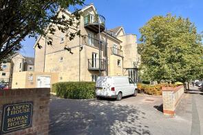 Flat 10, 17 Rowan House, Hulse Road, Southampton SO15 2SB