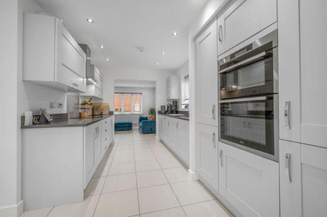 Kitchen Dining Area