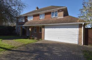 16, Sunnymead, Canterbury CT2 9NW