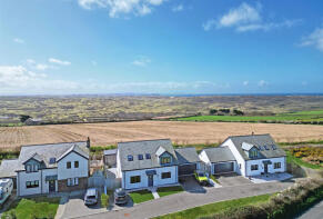 10, Penhale View, Newquay TR8 5FW