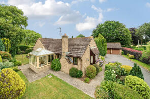 The Beeches, New Cross, South Petherton TA13 5HD