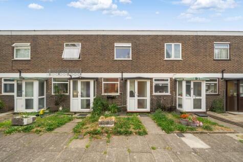 Waterside Close, London, SE16