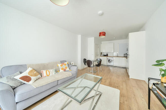 Sitting Room/Kitchen