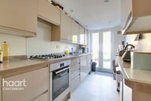 19, Ross Gardens, Canterbury CT2 9BZ