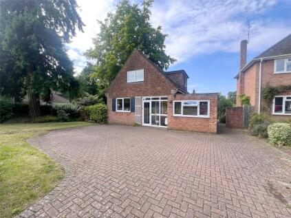 Reading Road South, Fleet, Hampshire, GU52