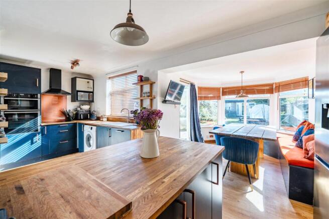 Open Plan Kitchen..jpg