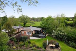 1, Mill Bank Lodge, Holmes Chapel Road, Knutsford WA16 9JA