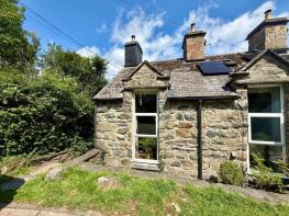 1, Tal Y Bont, Dolgellau LL40 1UA