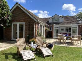 Trenance, Stonebridge, Ashford TN25 5PJ
