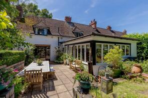 Springwell Cottage, Sulhamstead Hill, Sulhamstead, Reading RG7 4DA