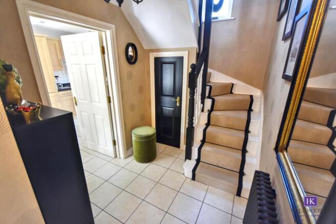 ENTRANCE HALLWAY