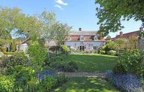 The White Cottage, Manor Road, Towersey, Thame OX9 3QR