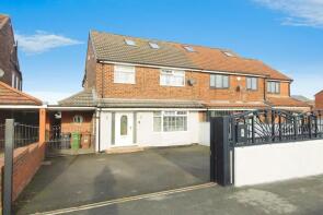 9, Ring Road Middleton, Middleton, Leeds LS10 3LT