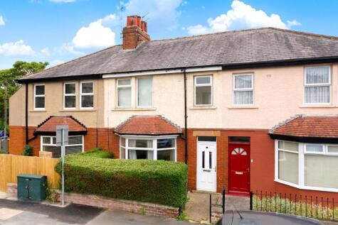 Hookstone Avenue, Harrogate, HG2