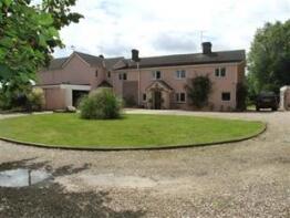 Bowmoor House, Whelford Road, Fairford GL7 4DT
