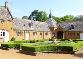 15, Avon Carrow, Lower End, Southam CV47 2AR