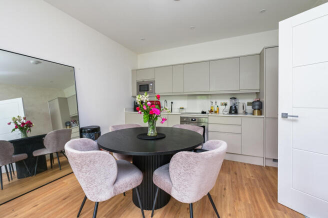 Kitchen Dining Area