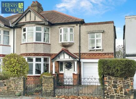 Keswick Avenue, Hornchurch, RM11