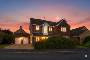 3, Russell Drive, Cowbit, Spalding PE12 6XH