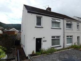 92, Shelone Road, Neath SA11 2PU