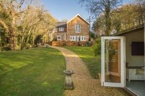 Bridgefoot Cottage, Mill Lane, Newport PO30 4NT
