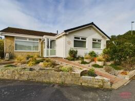 121, Hillside Drive, Christchurch BH23 2SZ