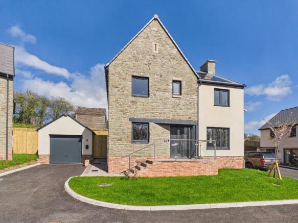 01873 564424