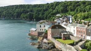 Clarendon, Garrett Street, Torpoint PL10 1PD