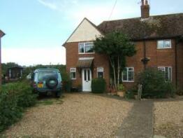8, South End, Buckingham MK18 5NR