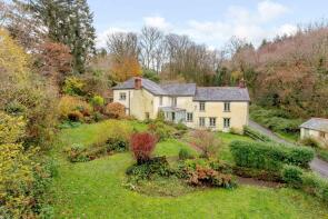 Hobbs Choice, Road From Eastcott Cross To Rule Cross, Gooseham, Bude EX23 9PJ