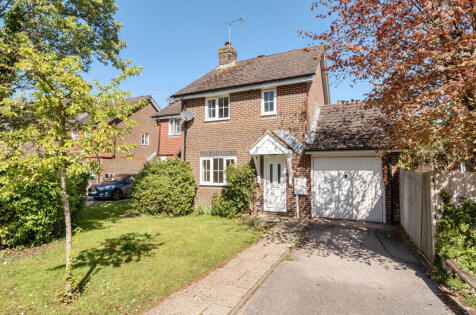 Callender Walk, Cuckfield, Haywards Heath
