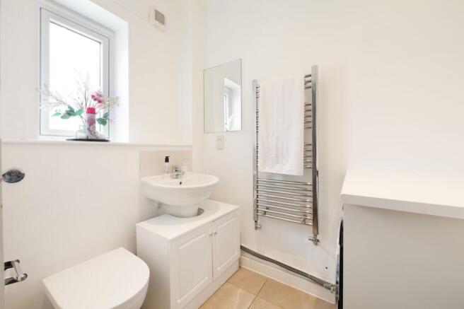 10, Garratt Close, Thornton Heath  - EjhVIJ7U3Yvt5HLamPHD