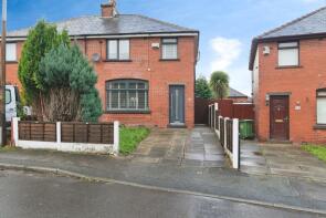 18, Layton Drive, Kearsley, Bolton BL4 8JF