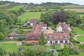 1, Thruxton Farm Cottages, Cholderton Road, Salisbury SP4 0EF